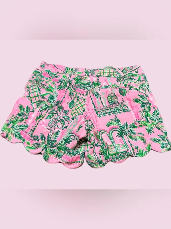 Lilly Pulitzer Pink & Green Scallop-Hem Shorts size 4 - Image 2