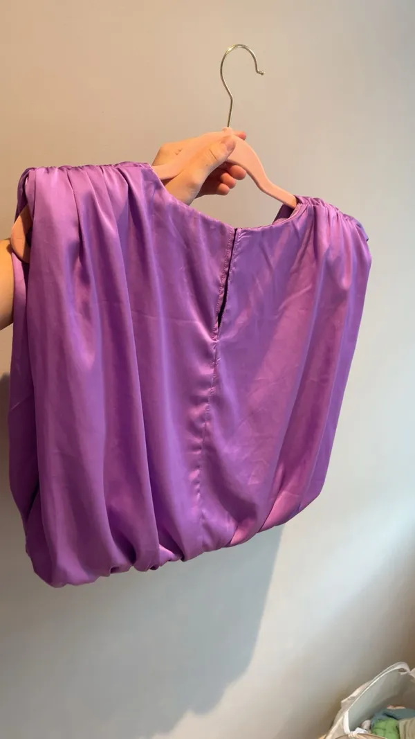 The Pants Store Purple top with shoulder pads - Image 2