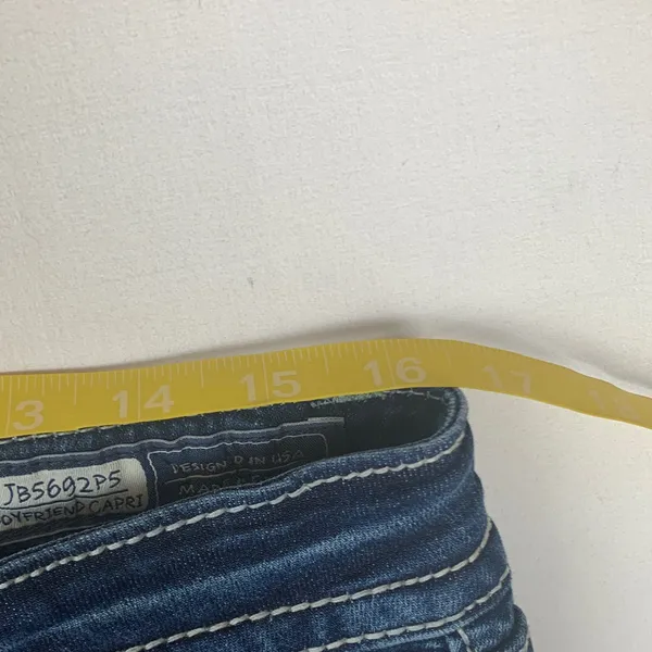 Miss Me size 30 boyfriend capri jeans denim chunky stitch crop - Image 9