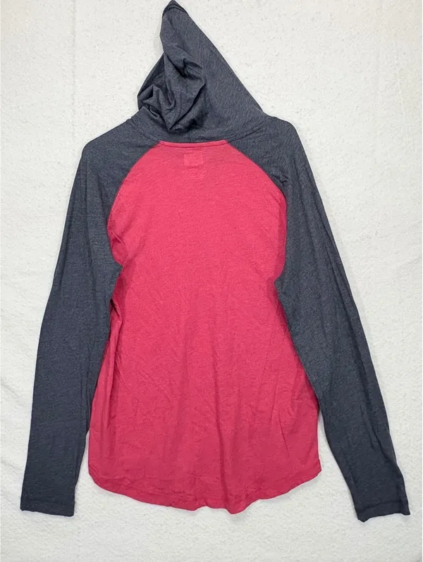 Hooded Tee LG Red Box Seat Cotton Blend Long Sleeve Graphic Badgers - Image 3