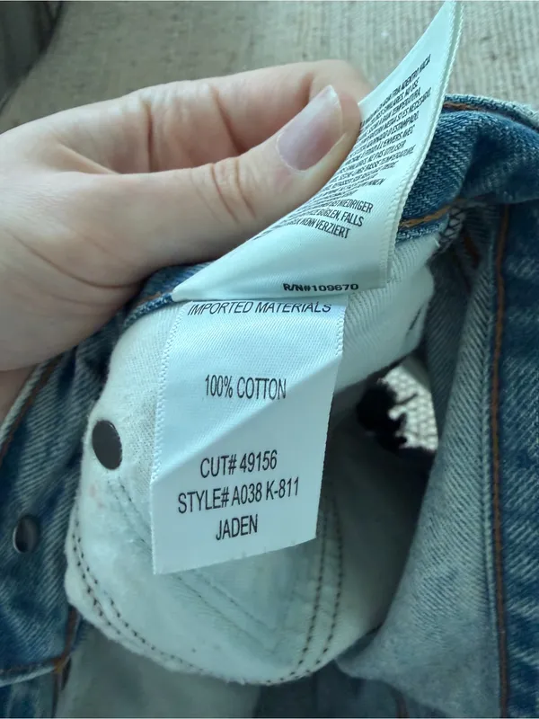 Agolde Jaden Denim Shorts Size 25 - Image 5