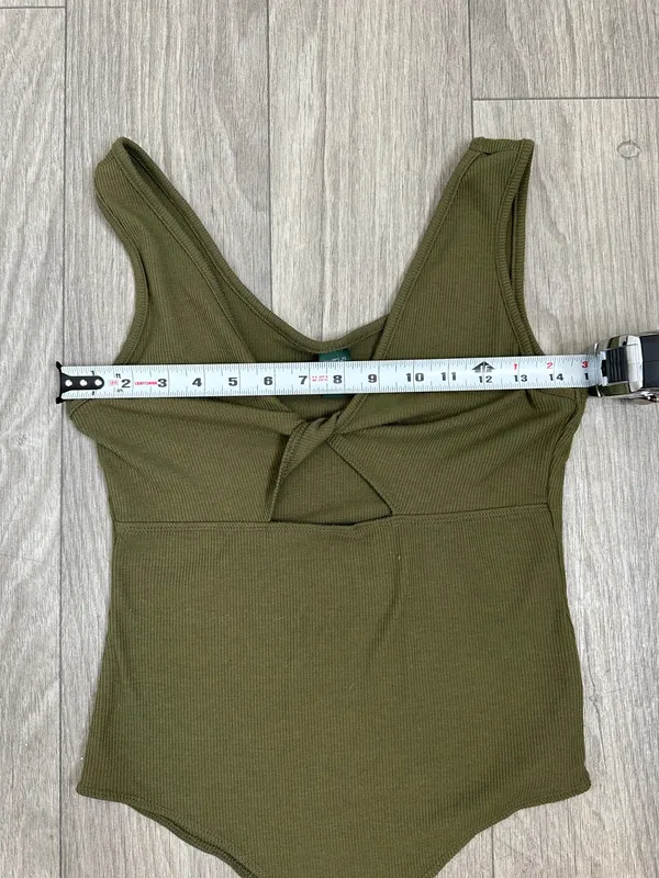 Wild Fable Olive Green Ribbed Cutout Bodysuit Size Small - Image 4