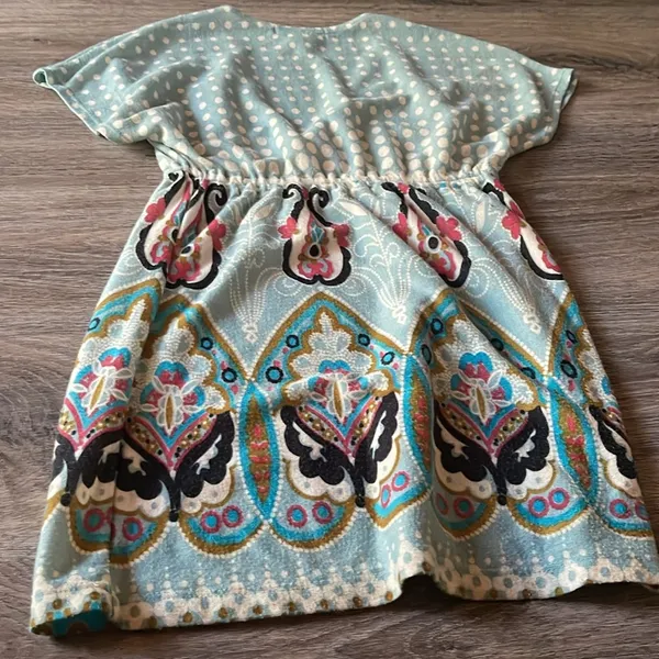 Charlotte Russe Pastel Paisley Tunic Size Small - Image 9