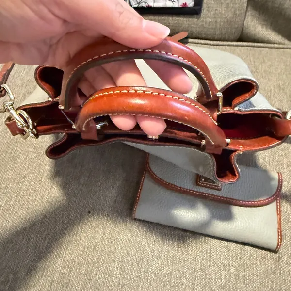 Dooney & Bourke Gray and Tan Shoulder Bag Set - Image 3