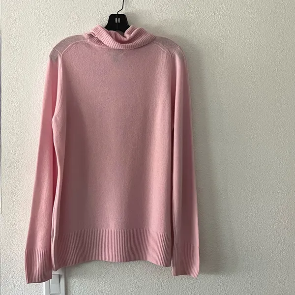 {J.Crew} Light Pink Cashmere Turtleneck Sweater - Image 5