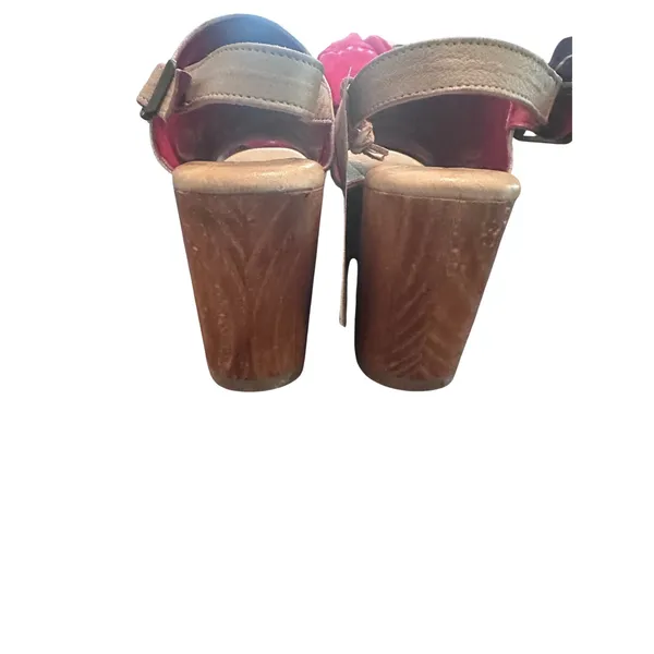 Bed Stu Women Metallic Leather Laser Cut Wood Block Heel Sandals Size‎ 8.0 NWT - Image 3