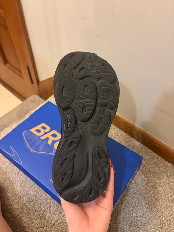 Brooks adrenaline shoes  - Image 3