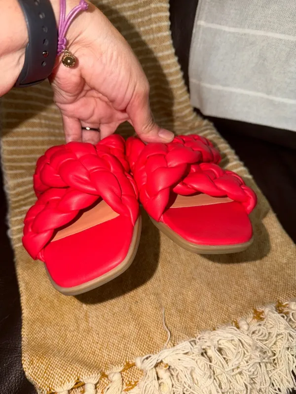 Vionic Braided Slide Mules in Fuchsia - Image 4