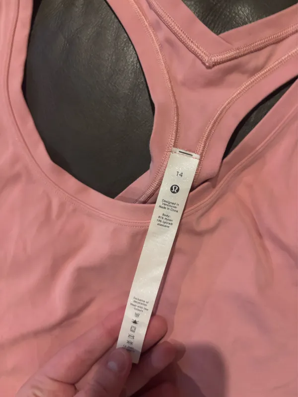 Pink mauve Lululemon tank top 2.0 style Razorback Size 14 No flaws! Never worn - Image 4