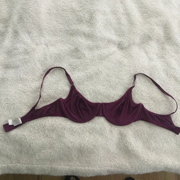 Victoria's Secret Vintage 90s Iridescent Maroon/Dark Magenta Demi Bra - Sz 36B - Image 5