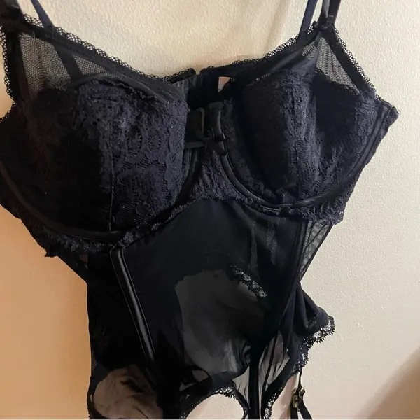 Victoria’s Secret Very Sexy Mesh Lace Corset- Size Medium - Image 2