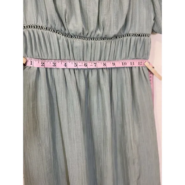 ASTR The Label Sage Green Off The Shoulder Midi Dress Small - Image 5