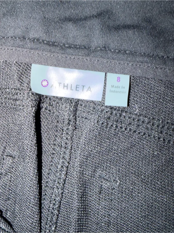 Athleta Brooklyn Mid Rise Ankle Pants Size 8 Black Travel Hiking Cinch Hem - Image 5