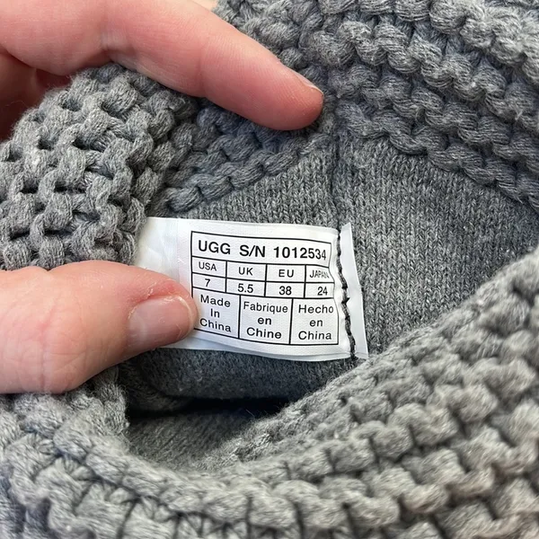 UGG Gray Sweater s - EUC - Image 5