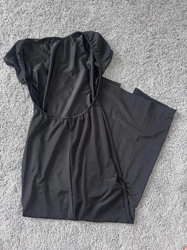 Boohoo Black Backless Dress - Image 2