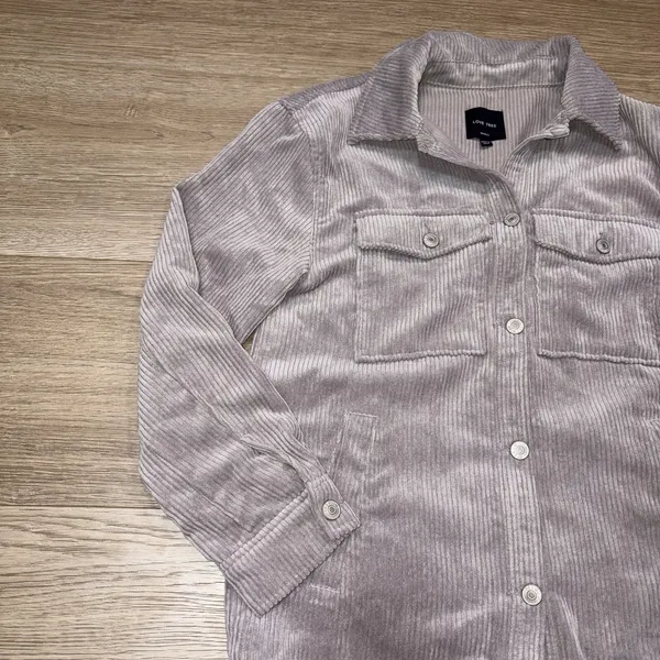 Love Tree Womens Button Up Jacket Small Shacket - Image 10