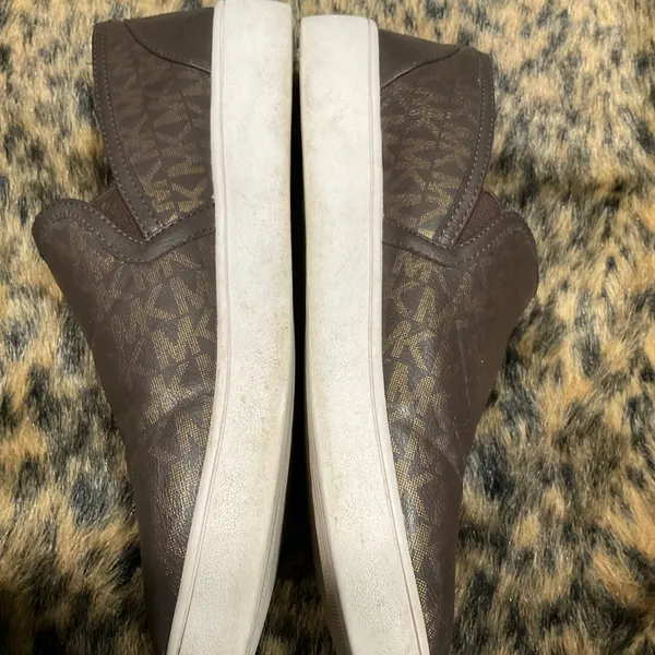MICHAEL‎ KORS MONOGRAMMED SLIP ON SNEAKERS - Image 4