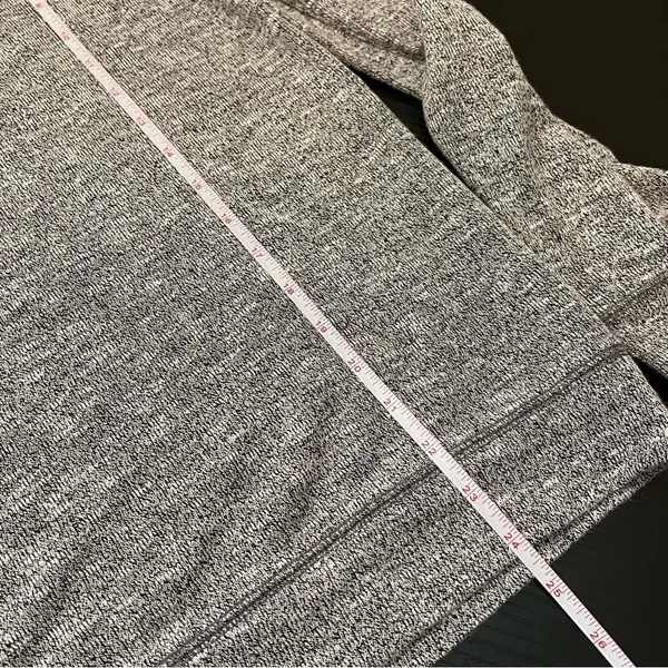 Summit Gray University of Washington Lace Up Sweatshirt Medium‎ NWT - Image 13