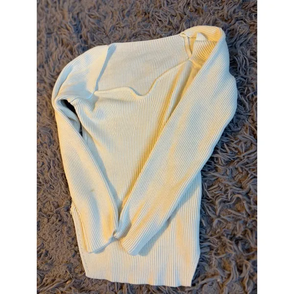 Princess Polly Cream Ribbed Knit Sweetheart Neckline Long Sleeve Sweater‎ Top - Image 3