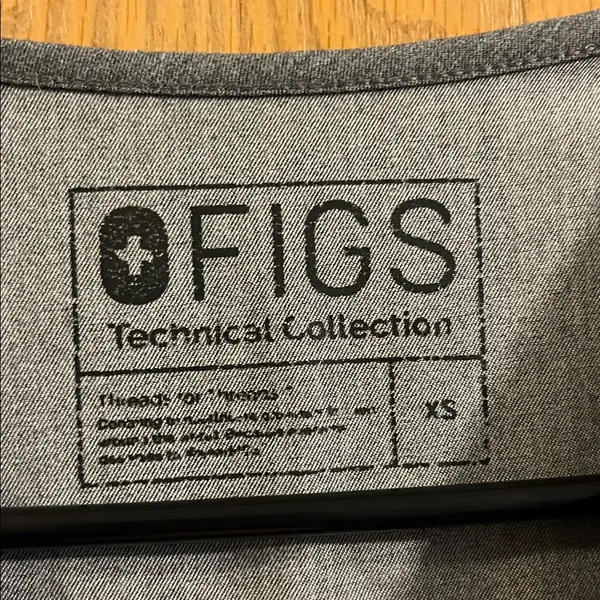 Figs Women's One Pocket Catarina Graphite Gray Scrub Top XS‎ - Image 5