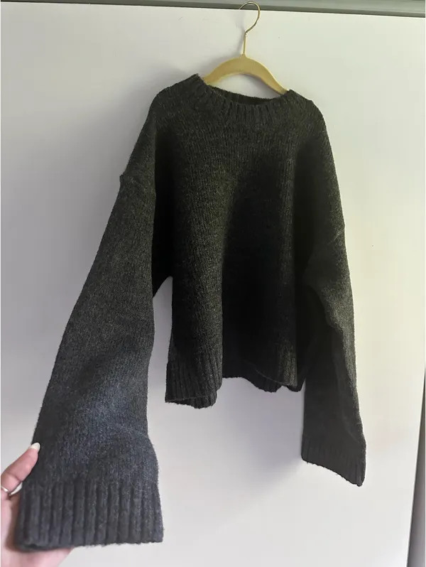 Lane 201 Leftover cozy sweater - Image 4