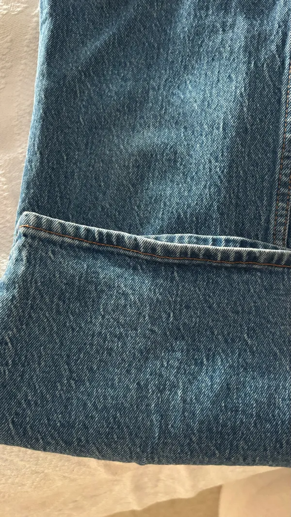 Abercrombie Curve Love Low-Rise Baggy Jeans - Image 4