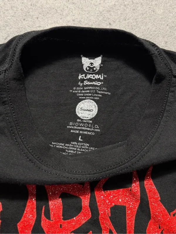 Kuromi by Sanrio Women’s Large Black Red Glitter Graphic T-Shirt Goth - Image 4