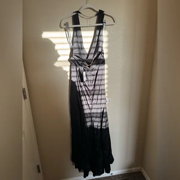 Michael Costello x REVOLVE Cosmo Gown‎ in Black Size S - Image 6