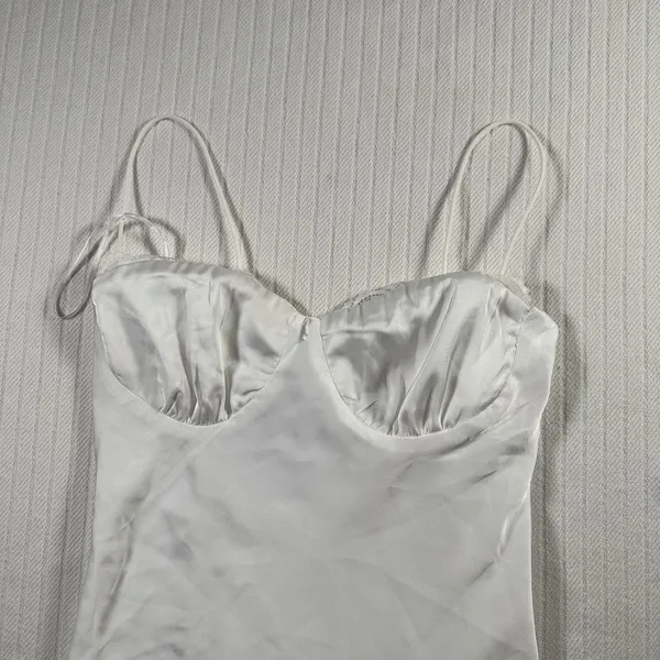 Princess Polly Snowbird Mini Dress White Satin Cupped Lace Trim NWT Size 2 - Image 3