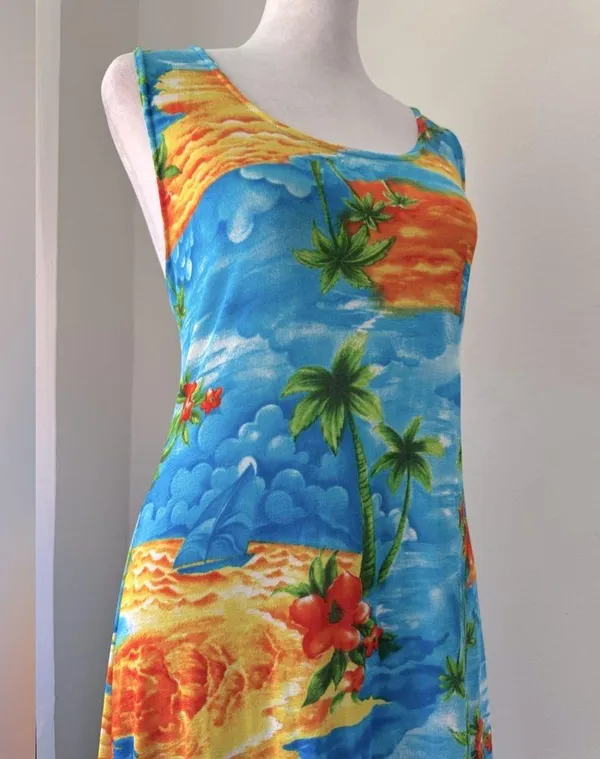 Vintage Y2K Tropical Hawaiian Print Lightweight Scoop Neck Sleeveless Maxi Dress - Image 2