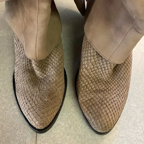 COPY - B Makowsky Ariana Neutral Western Snake Minimalist Hippie Wooden Heel … - Image 9