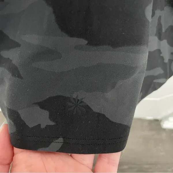 Athleta Grey Camo Conscious Crop Printed A - C - Image 5