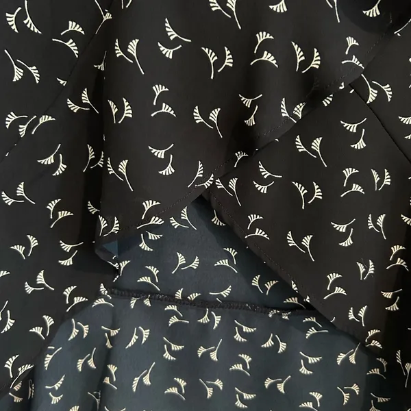 Loft Leaf Print Blouse Navy White Size S - Image 8