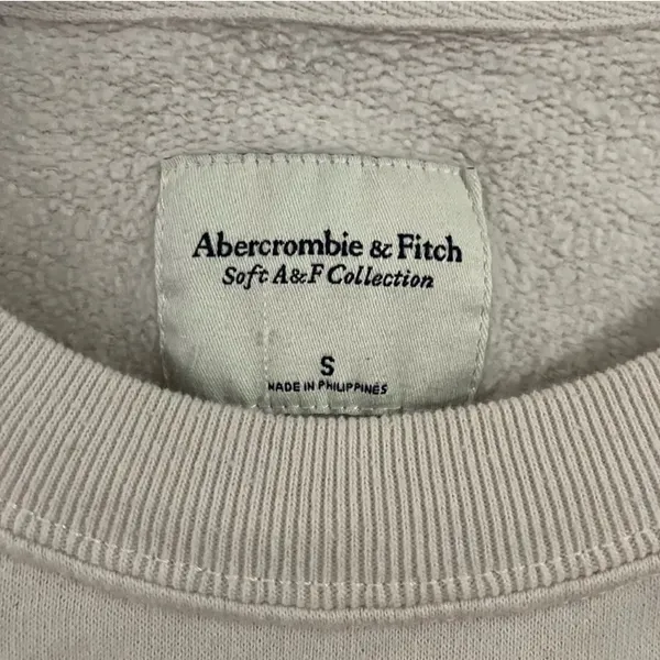 Abercrombie & Fitch Charlotte Hornets Graphic Sunday Crew Pullover Women's: S Soft A&F - Image 4