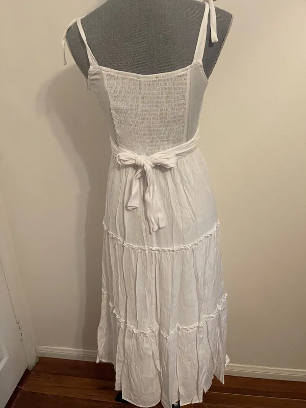 Trixxi White Tiered Tie Shoulder Maxi Dress. Size s - Image 11