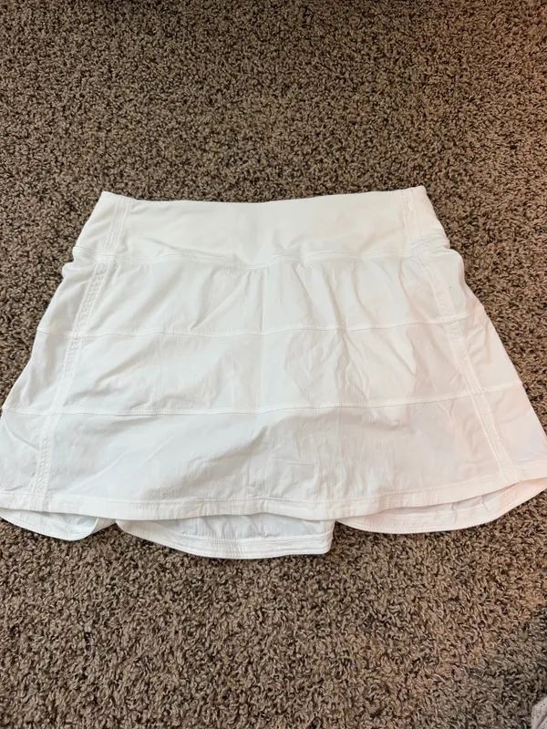 Lululemon Pace Red Rival Skirt Mid-Rise - Image 2