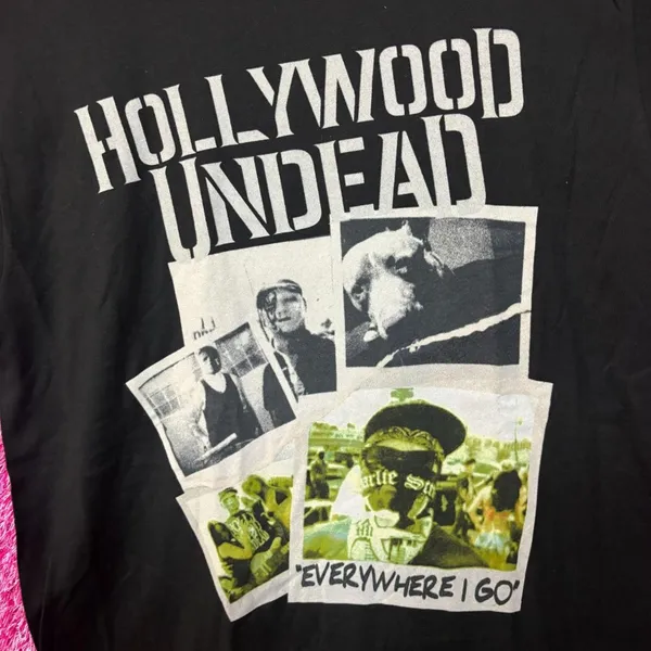 Hollywood Undead Everywhere I Go Polaroid rock Tshirt medium - Image 4