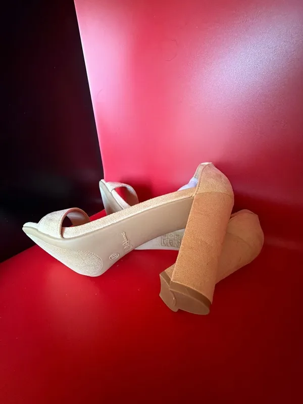 J. Adams Shirley Ankle Strap Block Heel Sandal - Image 10