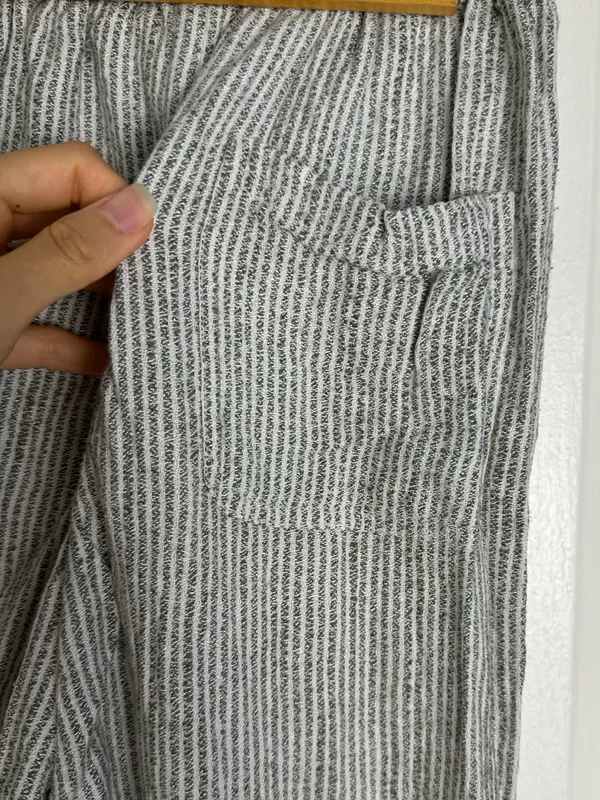 Aerie Off Duty Cotton Pinstripe Frayed Hem taper Lounge pants trouser White XS - Image 5