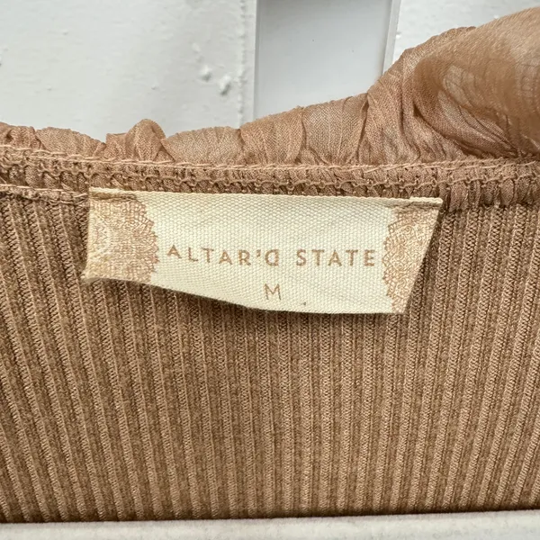 Altar'd State Y2K Inspired Tan Ribbed Ruffle Tie Front‎ Crop Top Long Sleeve Med - Image 5