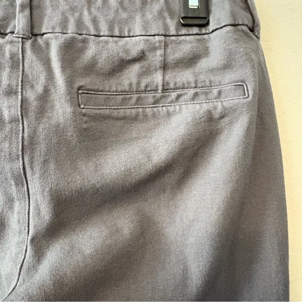 Old Navy Pixie pants in dark gray size 10 regular - Image 13