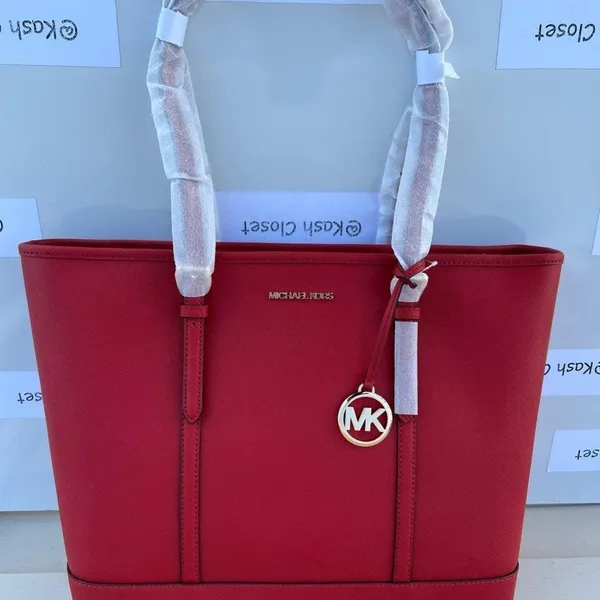 Flame Red Large Saffiano Leather Jet Set Travel Bag - Image 6