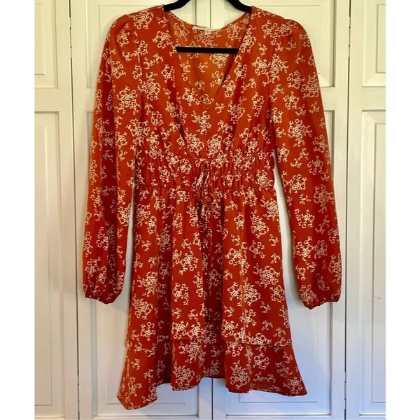Bebop orange floral vneck ruffle skirt dress size small - Image 3