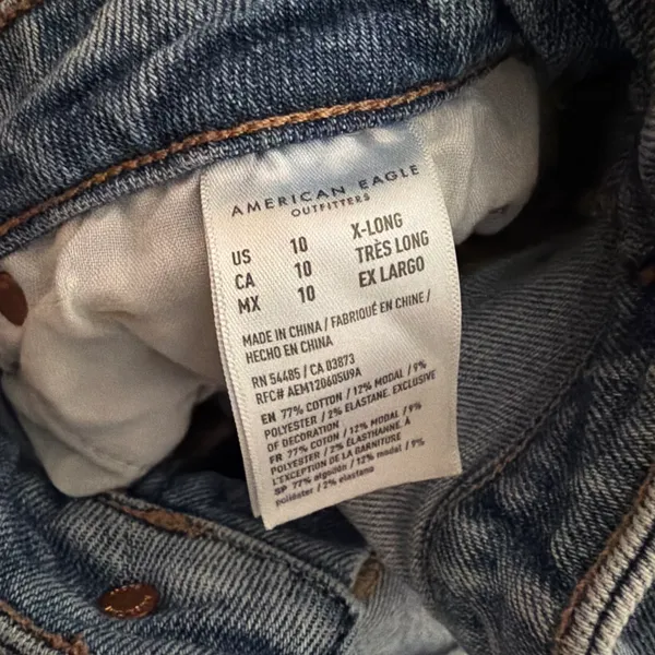 American Eagle Jeans - Image 4