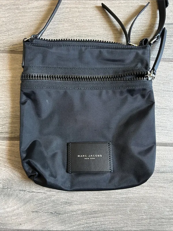 Marc Jacobs Black Nylon Crossbody Pouch - Image 3