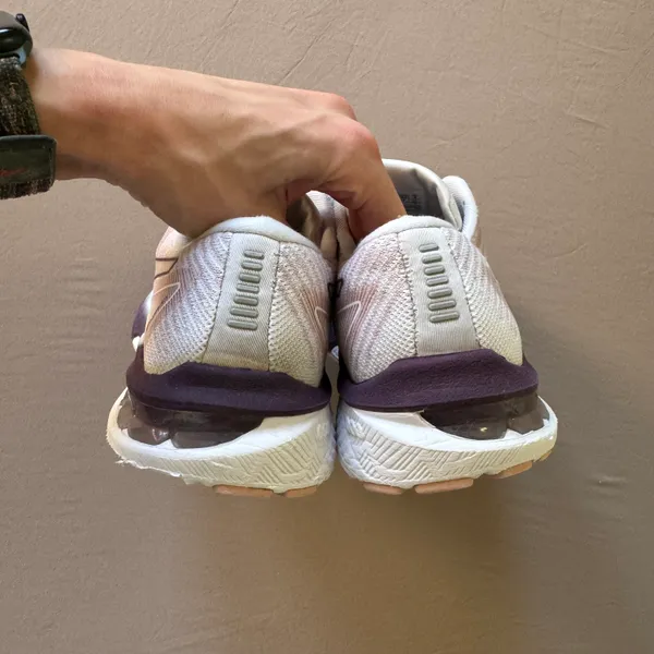ASICS GT-2000 10 Sneakers - Image 10