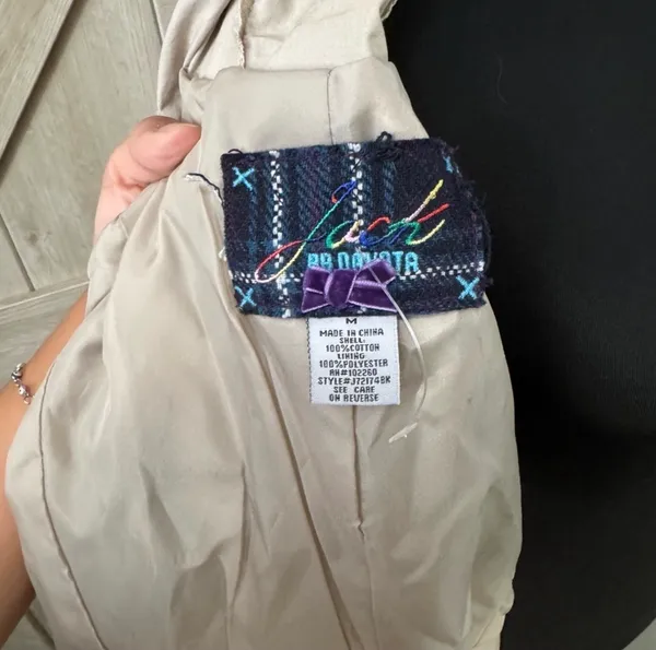 BB Dakota tan jacket lightweight size medium - Image 6
