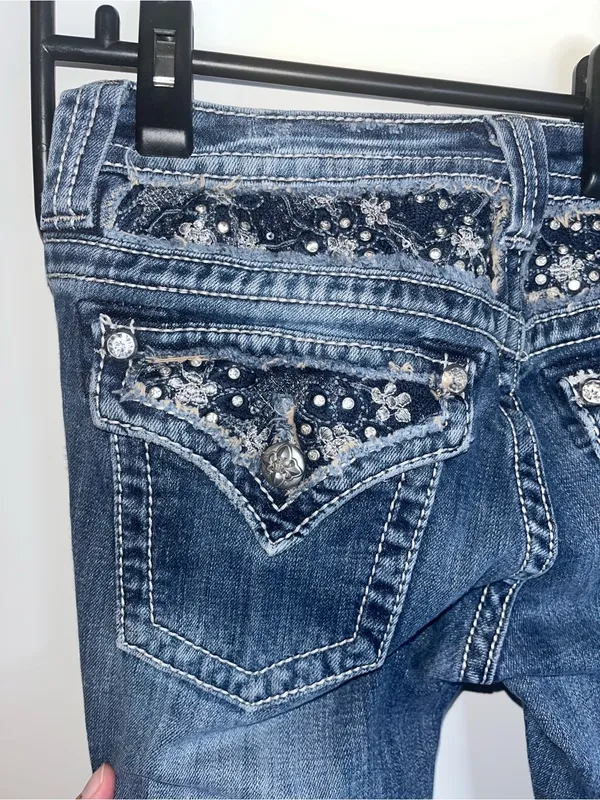 Miss Me Bootcut Straight Leg Floral Crystalized Embroidered Stitched Jeans Sz 27 - Image 8
