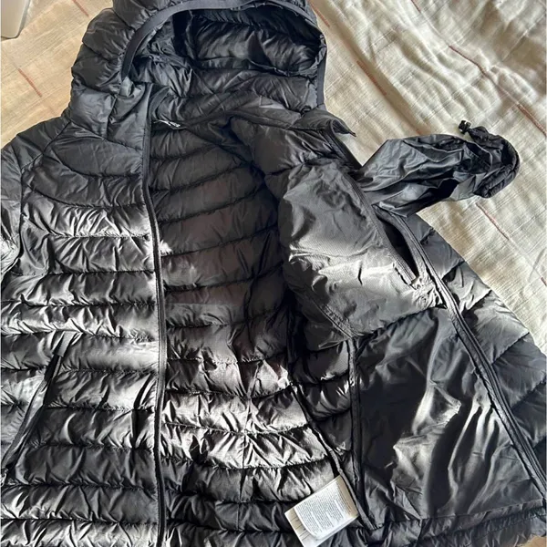 Arcteryx Women’s Cerium LT Hoody Down Puffer Coat black XS - Image 4