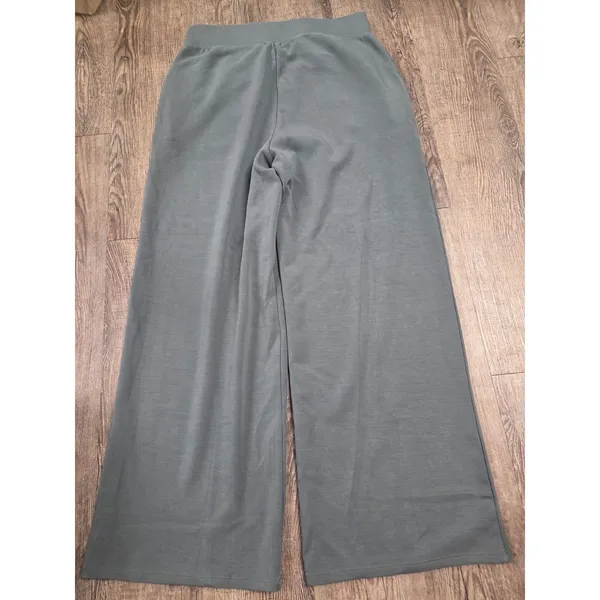 Kinesis Front Seam Cropped Coordinating Wide Leg Pants Green Size Medium - Image 6